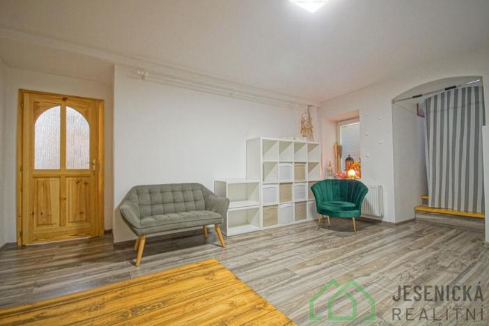 Prodej rodinného domu, Žulová, Hlavní, 119 m2