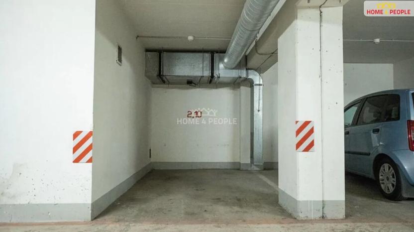 Prodej garáže, Praha - Prosek, Kytlická, 14 m2