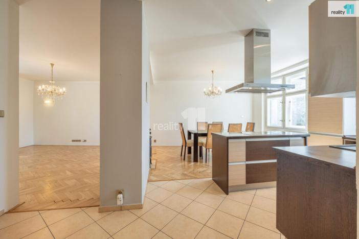 Prodej rodinného domu, Rataje nad Sázavou, náměstí Míru, 468 m2