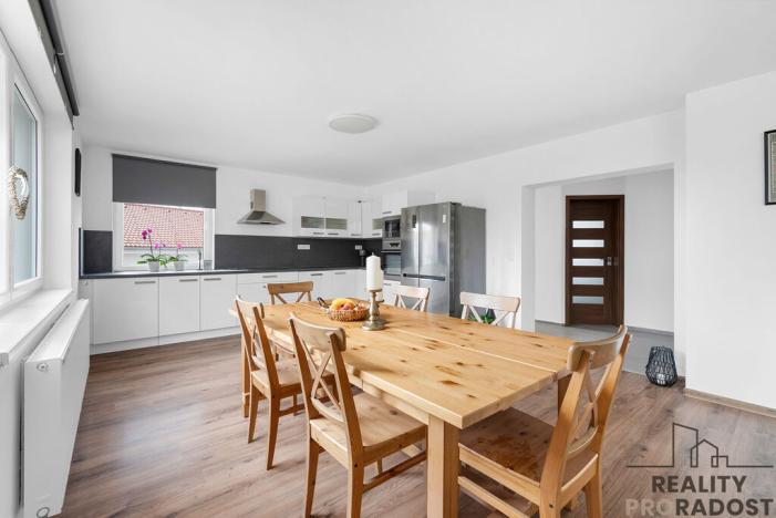 Prodej rodinného domu, Kobylí, 271 m2