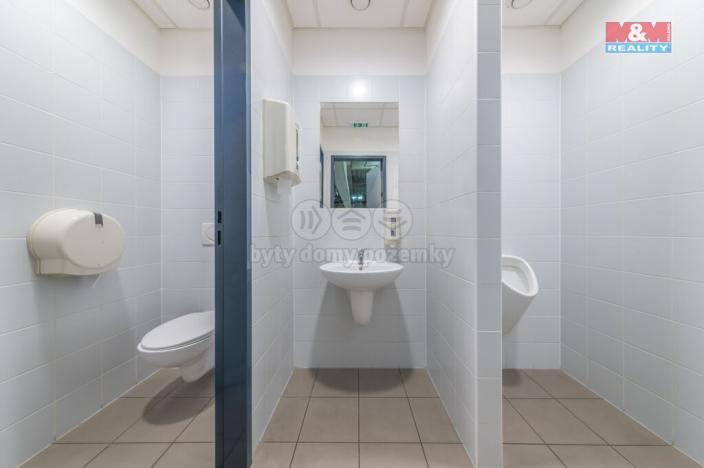 Pronájem skladu, Ostrava - Hrabová, Podnikatelská, 2348 m2