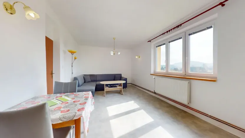 Prodej bytu 3+1, Brniště - Luhov, 79 m2