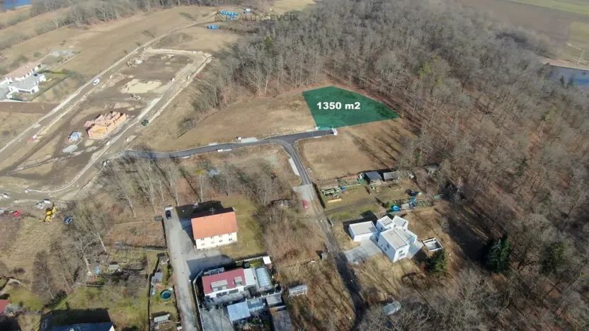 Prodej pozemku pro bydlení, Hluboká nad Vltavou, Lesní, 1350 m2