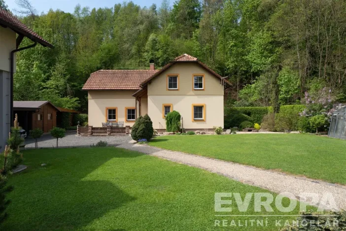 Prodej rodinného domu, Dolní Lánov, 140 m2