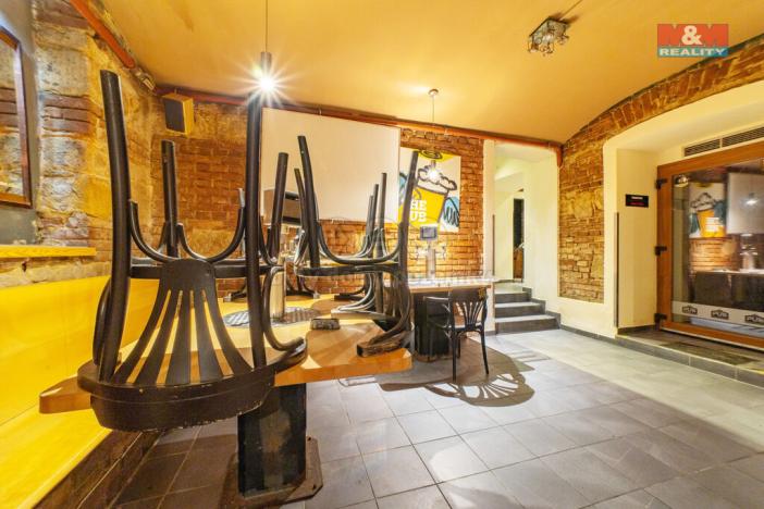 Pronájem restaurace, Plzeň - Vnitřní Město, Rooseveltova, 370 m2