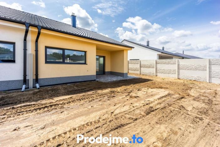 Prodej rodinného domu, Hevlín, 73 m2