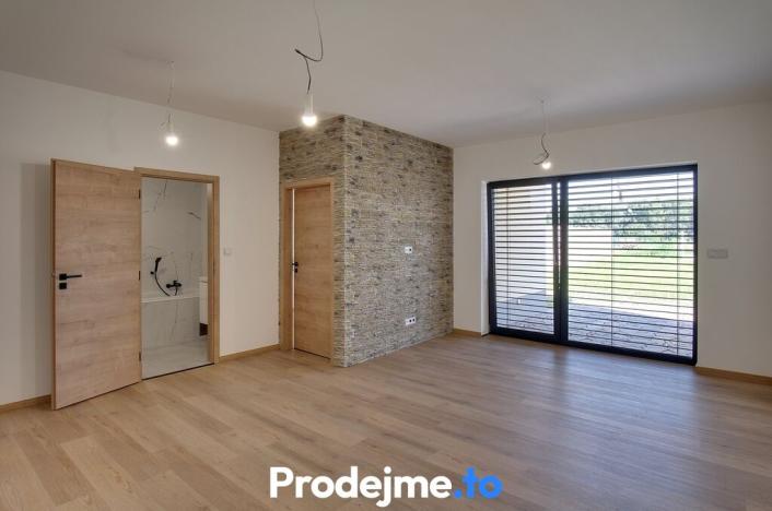 Prodej rodinného domu, Hevlín, 73 m2