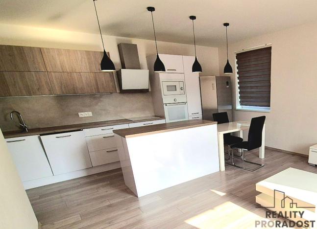 Pronájem bytu 3+kk, Jihlava, Lužická, 86 m2