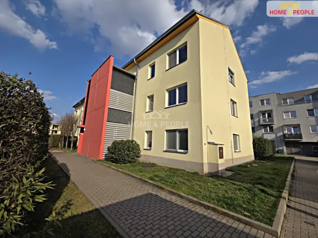 Prodej bytu 2+kk, Brno - Slatina, Ponětovická, 58 m2