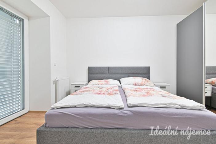 Pronájem bytu 2+kk, Slavkov u Brna, Slovanská, 81 m2