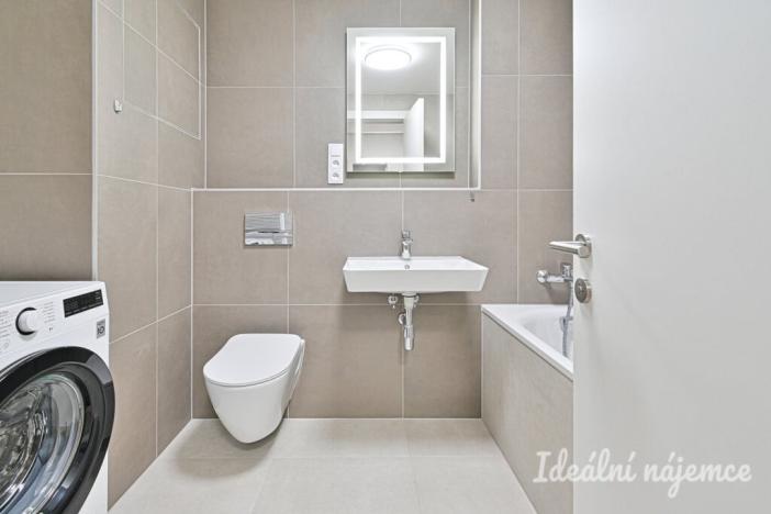 Pronájem bytu 2+kk, Slavkov u Brna, Slovanská, 81 m2