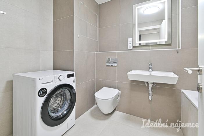 Pronájem bytu 2+kk, Slavkov u Brna, Slovanská, 81 m2