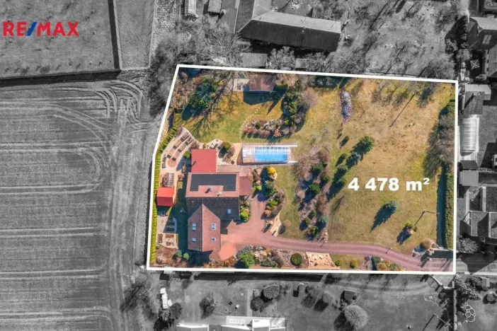 Prodej rodinného domu, Býšť, 4478 m2