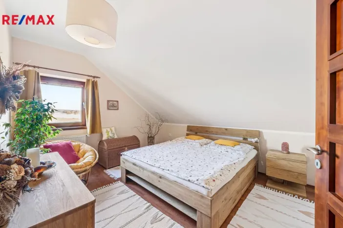 Prodej rodinného domu, Býšť, 4478 m2