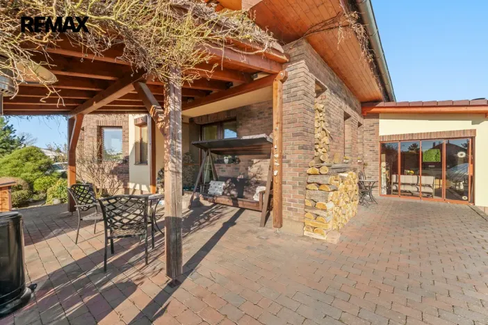 Prodej rodinného domu, Býšť, 4478 m2