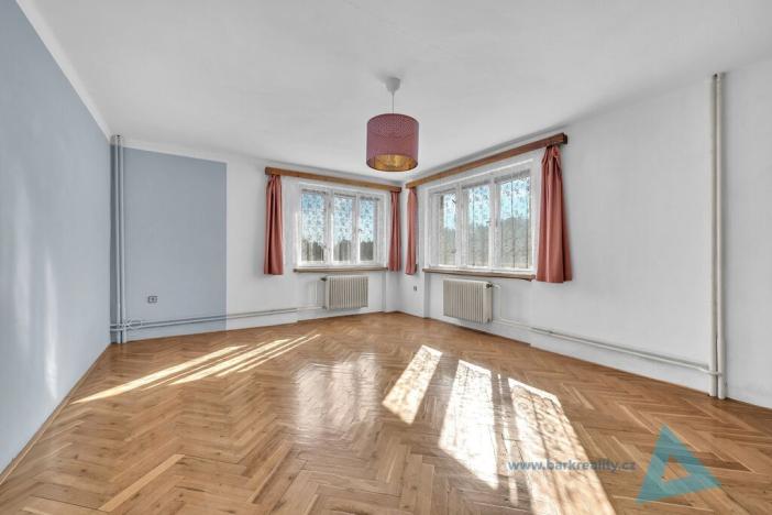 Prodej rodinného domu, Nová Paka, Polská, 350 m2