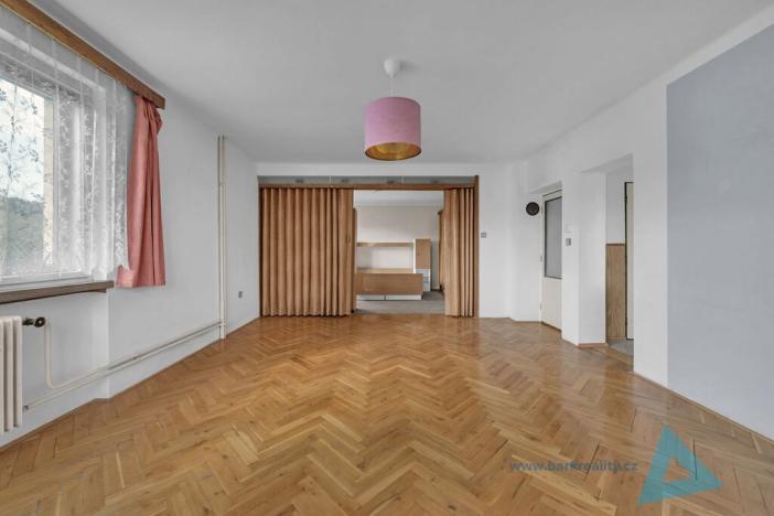 Prodej rodinného domu, Nová Paka, Polská, 350 m2