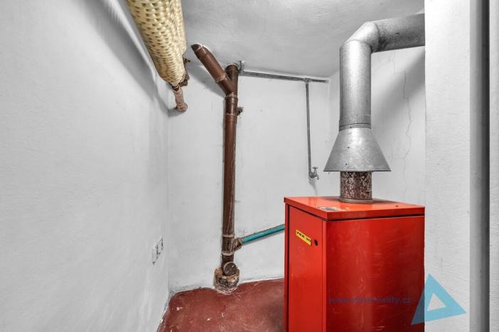 Prodej rodinného domu, Nová Paka, Polská, 350 m2