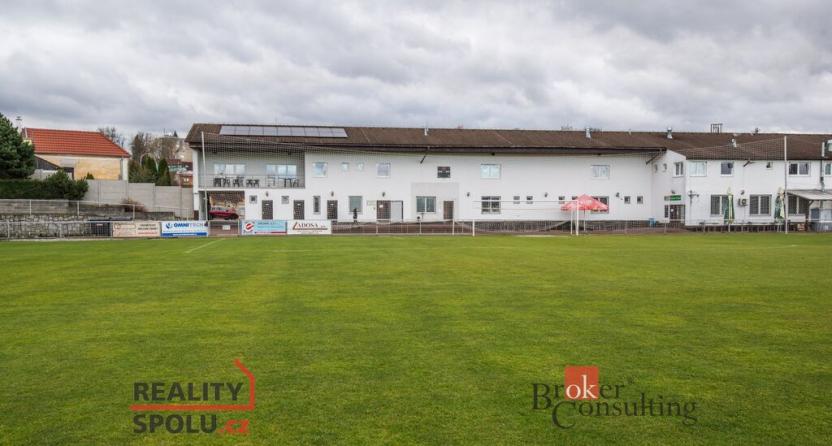 Prodej ubytování, Rosice, Sportovní, 2358 m2