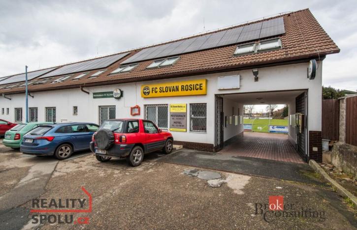 Prodej ubytování, Rosice, Sportovní, 2358 m2
