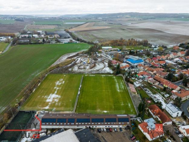 Prodej ubytování, Rosice, Sportovní, 2358 m2