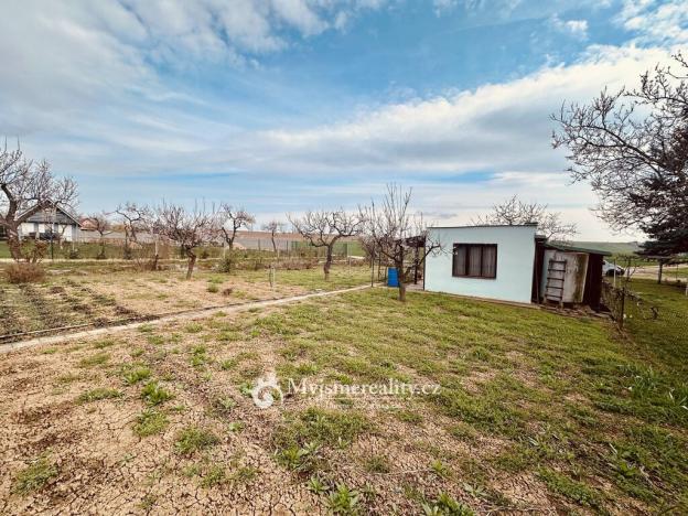 Prodej zahrady, Znojmo, 561 m2