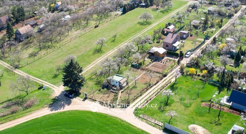 Prodej zahrady, Znojmo, 561 m2