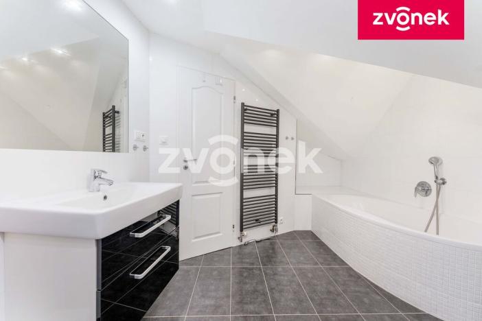 Prodej rodinného domu, Zlín - Mladcová, 165 m2