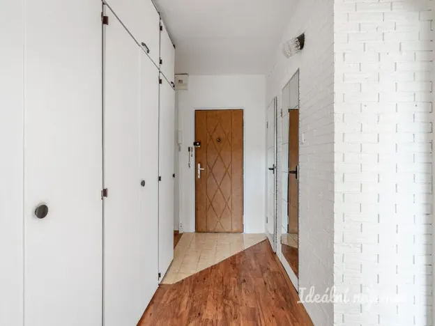 Pronájem bytu 2+kk, Praha - Střížkov, Jablonecká, 43 m2