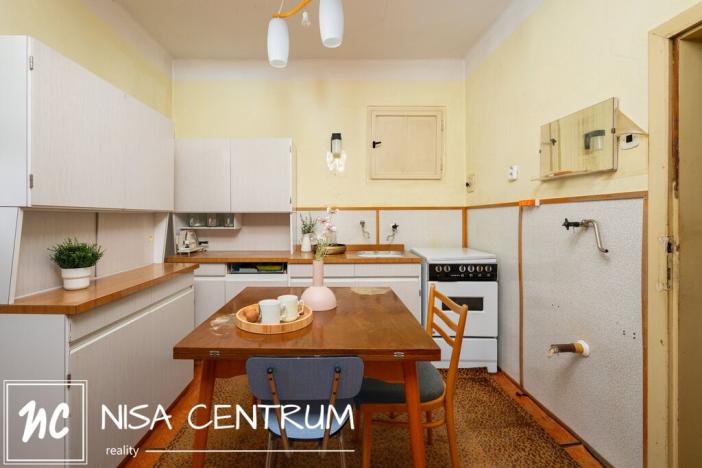 Prodej rodinného domu, Stará Paka - Roškopov, 220 m2