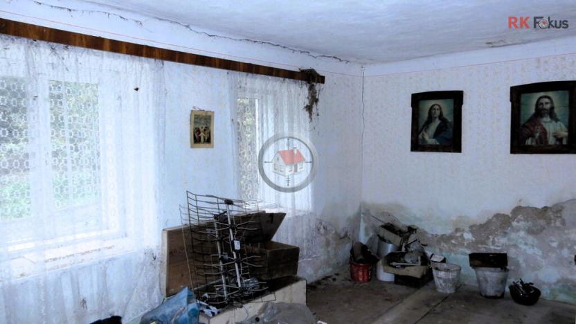 Prodej rodinného domu, Dolní Libochová, 1348 m2