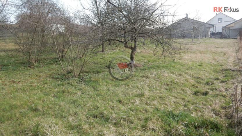 Prodej rodinného domu, Dolní Libochová, 1348 m2