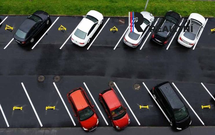 Pronájem garážového stání, Zlín, Kvítková, 12 m2