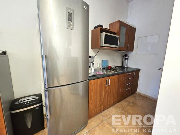 Prodej kanceláře, Praha - Libeň, Nad Okrouhlíkem, 52 m2