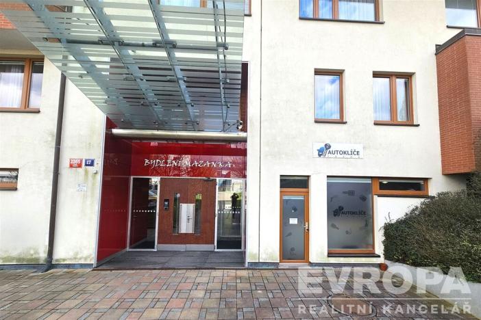 Prodej kanceláře, Praha - Libeň, Nad Okrouhlíkem, 52 m2