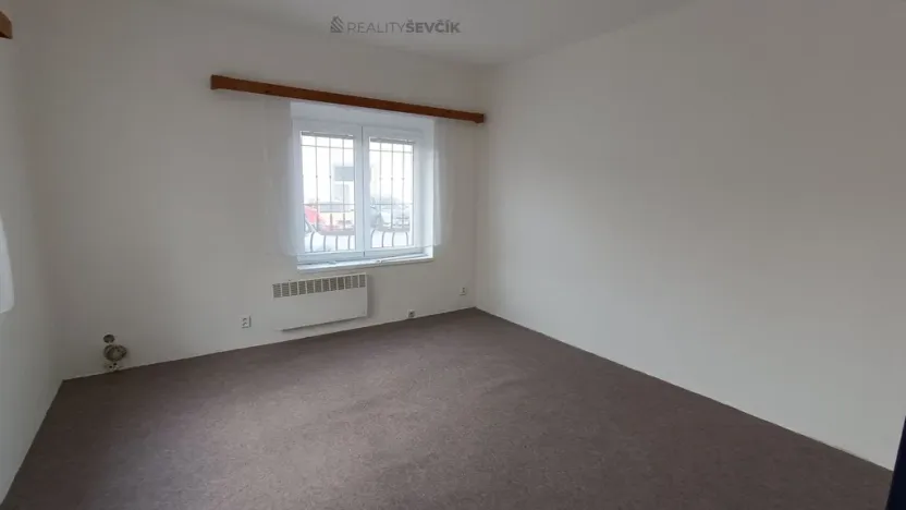 Pronájem výrobních prostor, České Budějovice - České Budějovice 2, České Vrbné, 550 m2