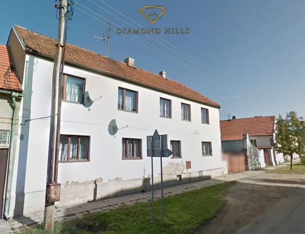 Prodej rodinného domu, Kněževes, Pražská, 261 m2