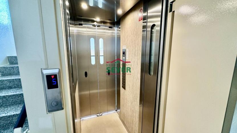 Prodej bytu 1+1, Chomutov, Kamenná, 36 m2