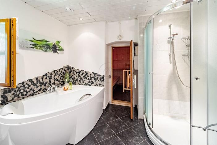 Prodej rodinného domu, Frymburk, č.ev., 294 m2