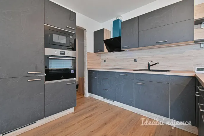 Pronájem bytu 4+kk, Mokrá-Horákov - Mokrá, 127 m2