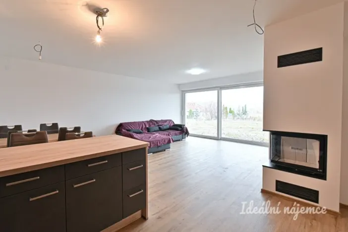 Pronájem bytu 4+kk, Mokrá-Horákov - Mokrá, 127 m2