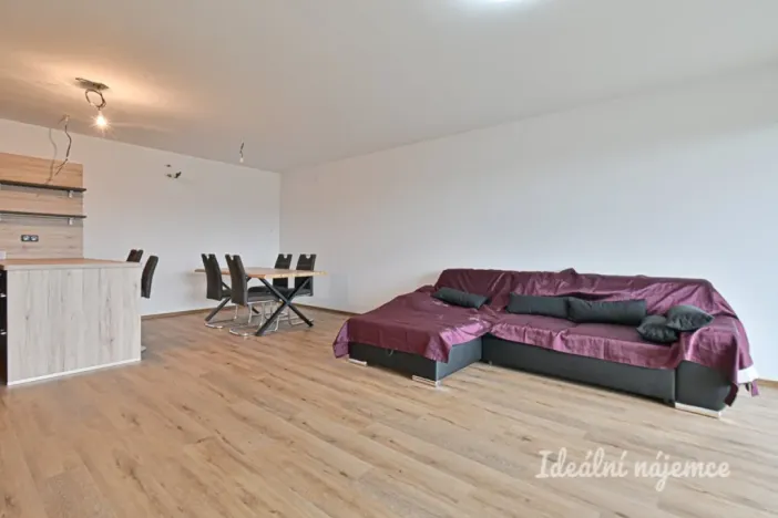 Pronájem bytu 4+kk, Mokrá-Horákov - Mokrá, 127 m2