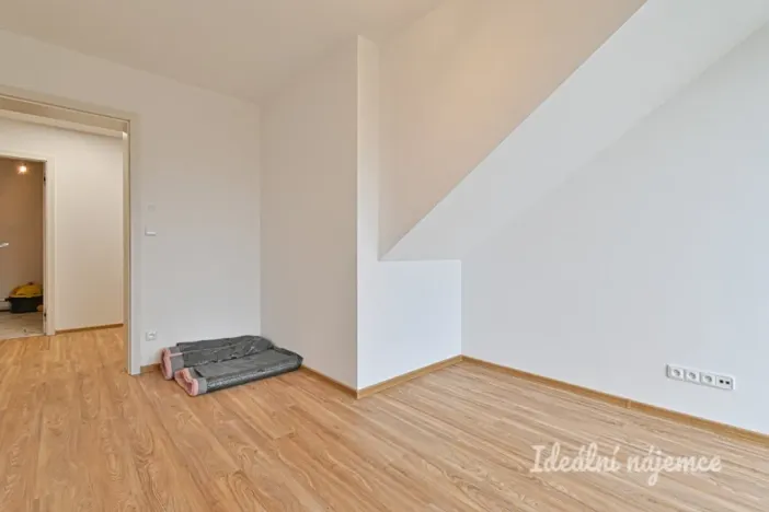 Pronájem bytu 4+kk, Mokrá-Horákov - Mokrá, 127 m2