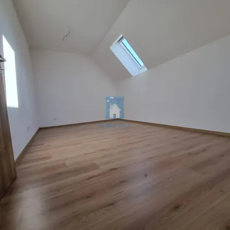 Prodej bytu 4+1, Praha - Běchovice, Pplk. Nováčka, 139 m2