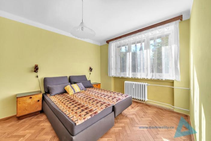 Prodej bytu 3+1, Nová Paka, Pražská, 61 m2