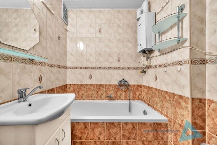 Prodej bytu 3+1, Nová Paka, Pražská, 61 m2