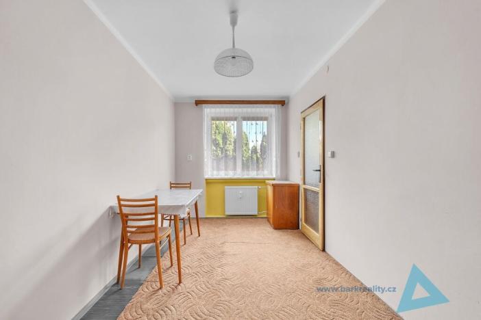 Prodej bytu 3+1, Nová Paka, Pražská, 61 m2