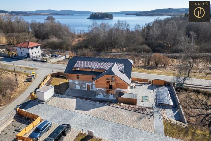 Prodej bytu 2+kk, Horní Planá - Hůrka, 48 m2