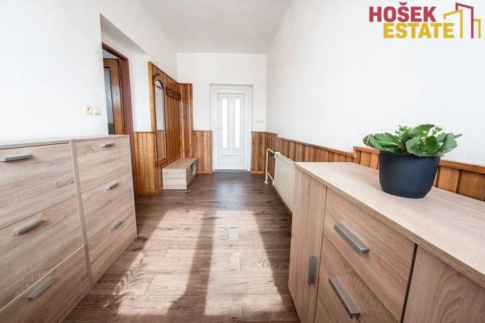 Prodej rodinného domu, Tvarožná Lhota, 170 m2