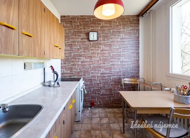 Pronájem bytu 1+1, Praha - Bohnice, Toruňská, 30 m2